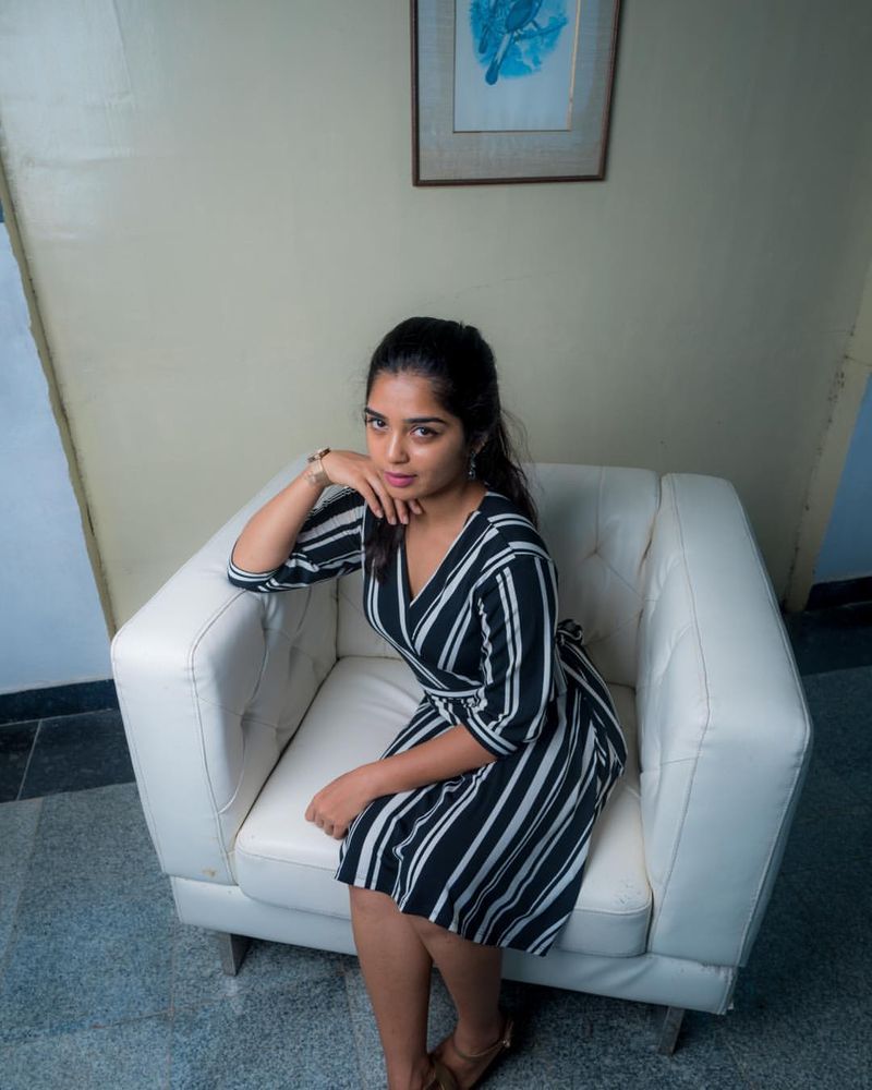 96 movie heroine Gauri G Kishan recent photos