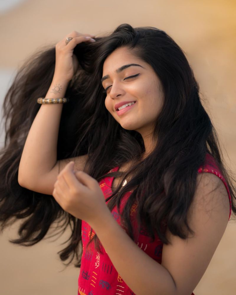 96 movie heroine Gauri G Kishan recent photos