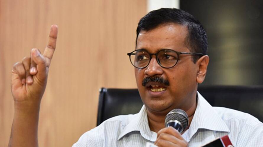 Enforcement charge sheet says that Delhi Chief Minister Arvind Kejriwal had a discussion over the phone with a liquor businessman Enforcement charge sheet says that Delhi Chief Minister Arvind Kejriwal had a discussion over the phone with a liquor businessman