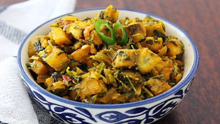 UP Family Cooks And Eats Ganja Sabji Thinking That it is methi, end up in hospital UP Family Cooks And Eats Ganja Sabji Thinking That it is methi, end up in hospital