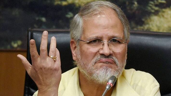 delhi police commissioner must immediately be sent on leave says ex. Delhi lieutenant Governor Najeeb Jung delhi police commissioner must immediately be sent on leave says ex. Delhi lieutenant Governor Najeeb Jung