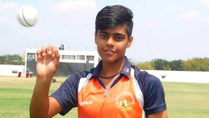 10 wickets in 29 balls, Chandigarh's Kashvee Gautam creates history, Watch Video 10 wickets in 29 balls, Chandigarh's Kashvee Gautam creates history, Watch Video
