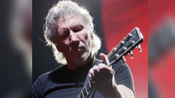 Pink Floyds Roger Waters recites Aamir Aziz Anti CAA poem Pink Floyds Roger Waters recites Aamir Aziz Anti CAA poem