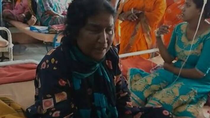 Man leaves his ailling mother on a station in Nadia Man leaves his ailling mother on a station in Nadia
