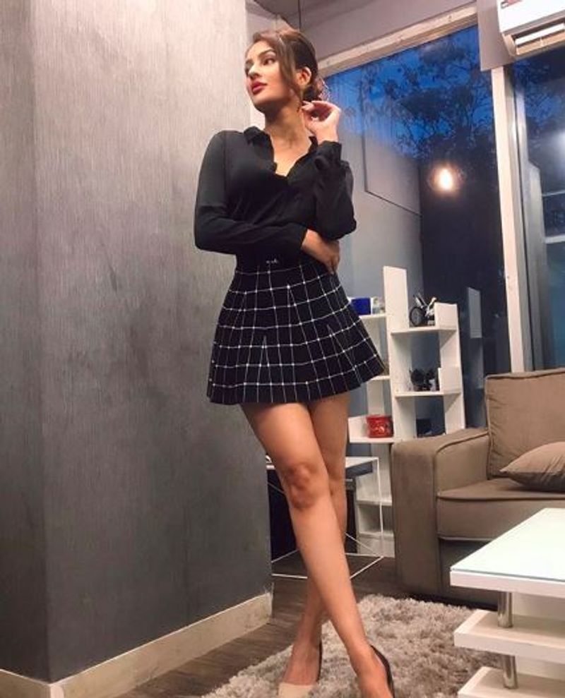 look like amy jackosn actress seerat kapor latest hot photo gallery