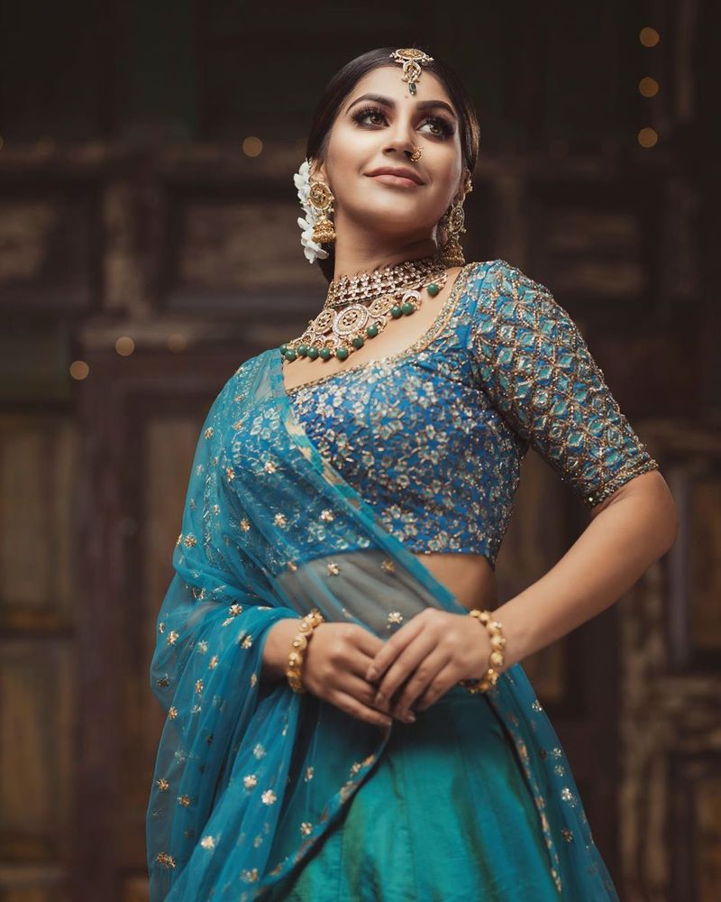 yashikaanand spicy stills