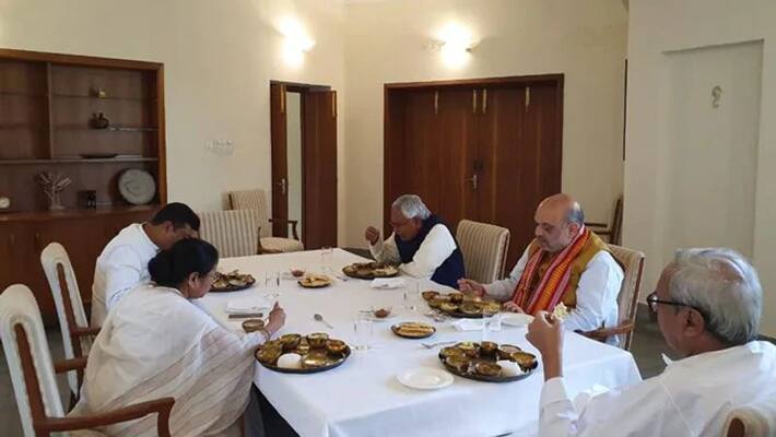 Mamta's sudden meeting with Amit Shah Mamta's sudden meeting with Amit Shah