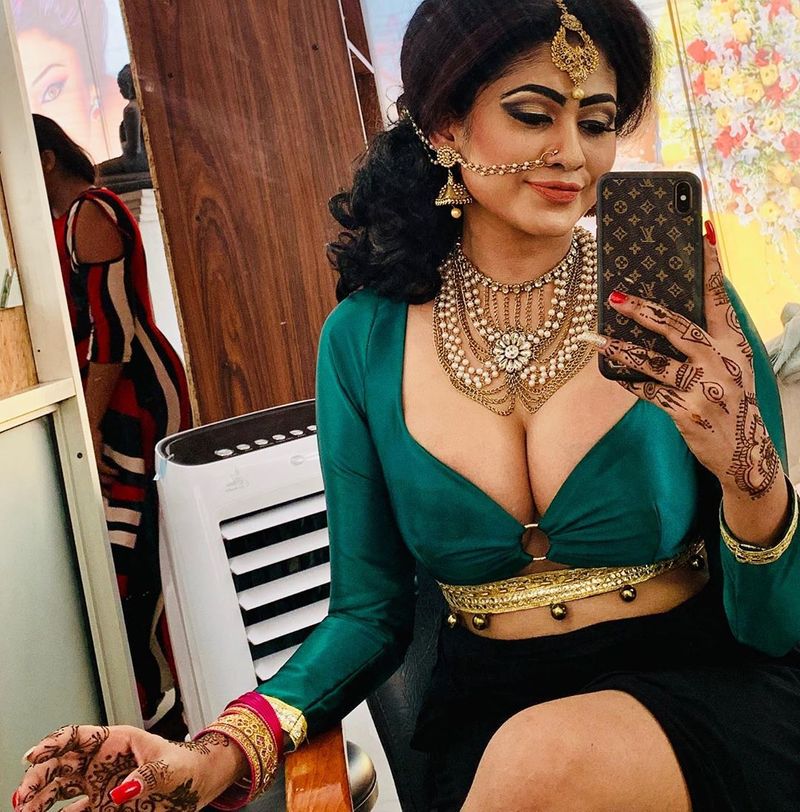 Srilankan Actress Piumi Hansamali Hot Photo shoot