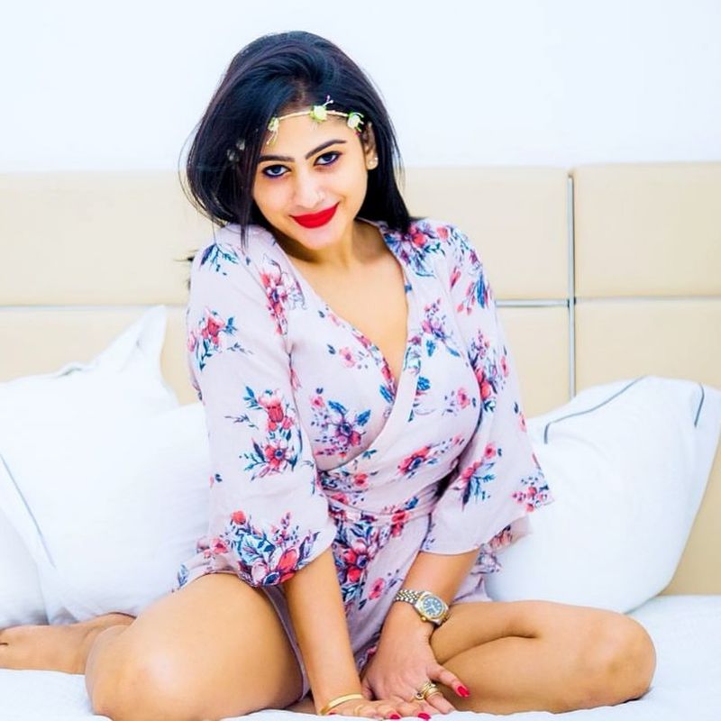 Srilankan Actress Piumi Hansamali Hot Photo shoot