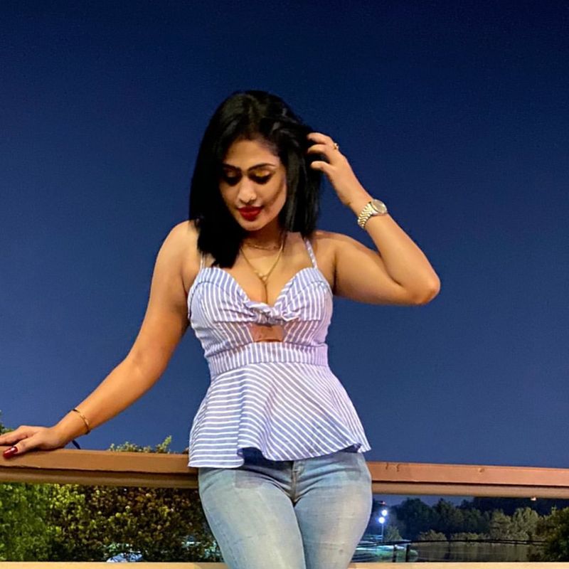 Srilankan Actress Piumi Hansamali Hot Photo shoot