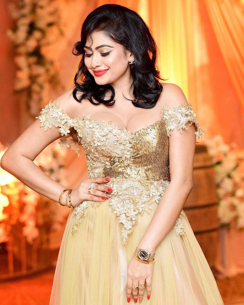 Srilankan Actress Piumi Hansamali Hot Photo shoot