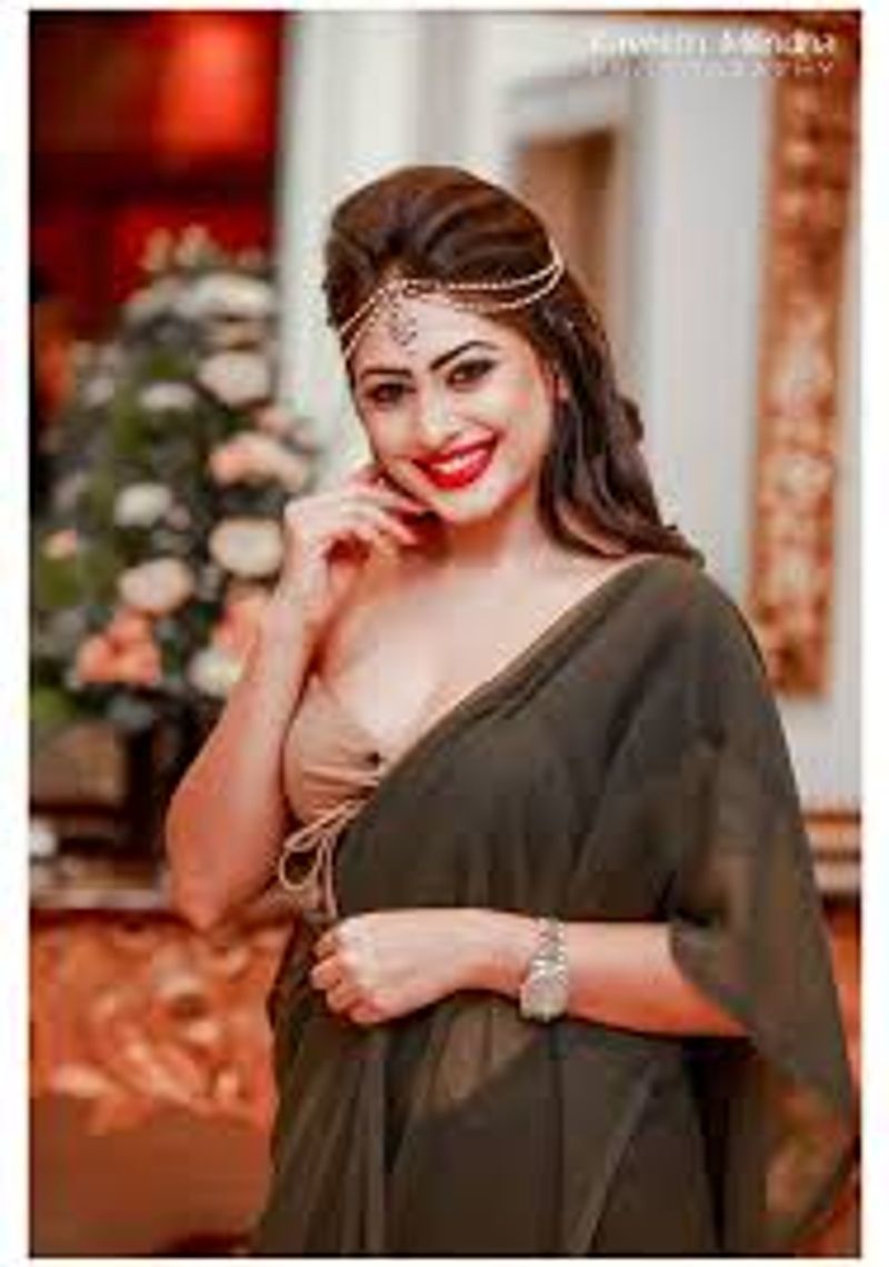Srilankan Actress Piumi Hansamali Hot Photo shoot