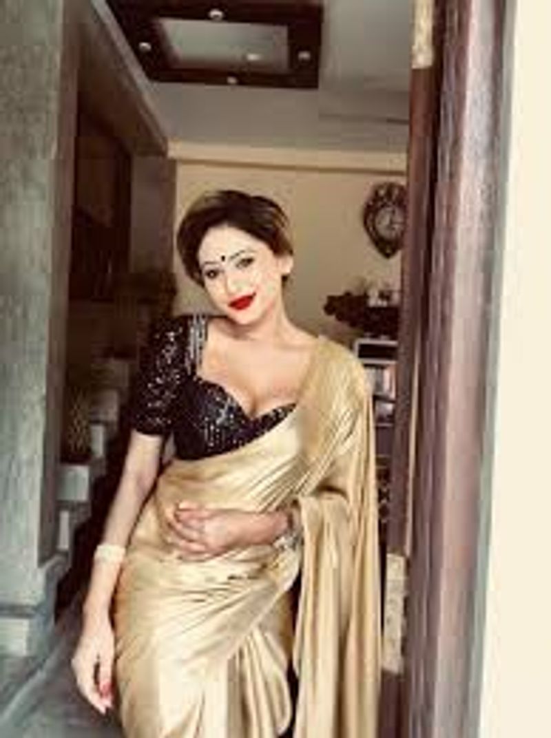 Srilankan Actress Piumi Hansamali Hot Photo shoot