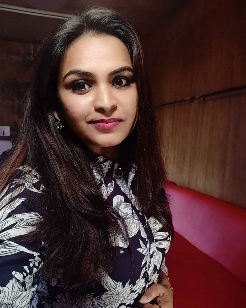 Interesting facts about Saregamapa 13 Suhana syed photo gallery