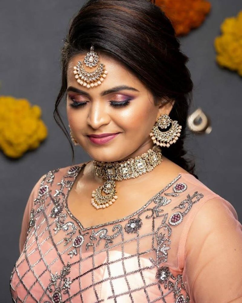 Interesting facts about Saregamapa 13 Suhana syed photo gallery