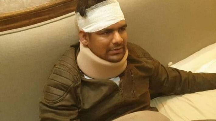IPS Anuj Kumar saves DCP Amit Sharma life in Delhi violence kpn IPS Anuj Kumar saves DCP Amit Sharma life in Delhi violence kpn