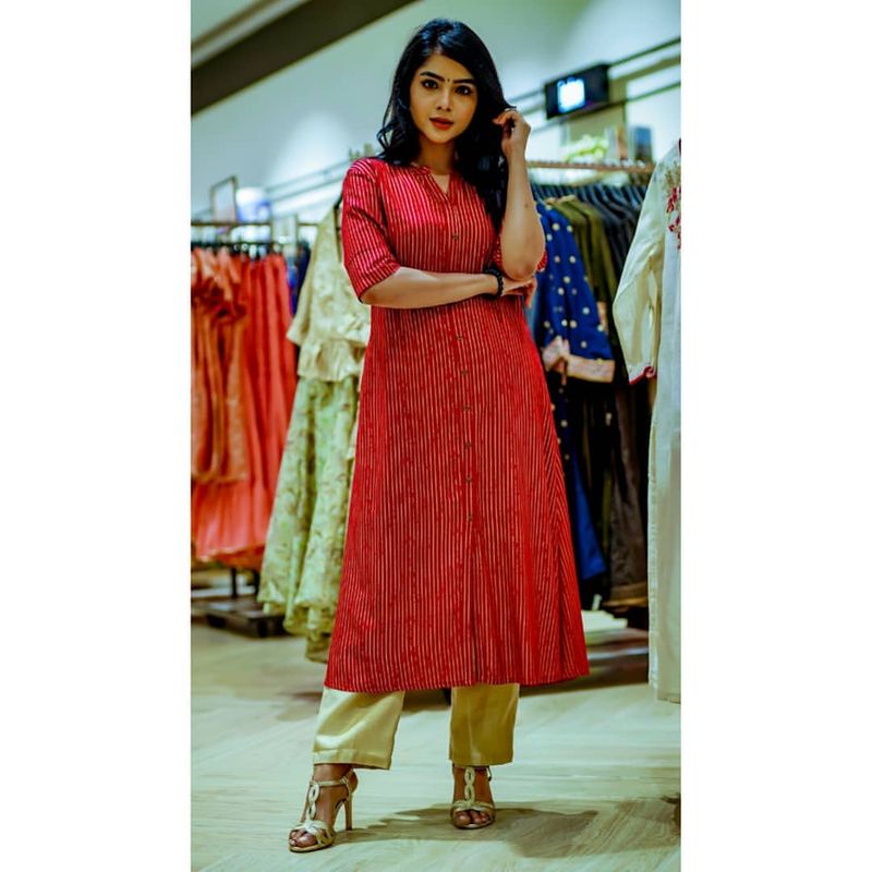 pavithralakshmi chill photo shoot