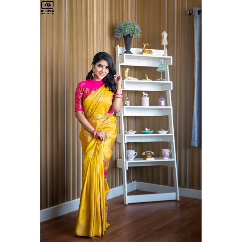 pavithralakshmi chill photo shoot