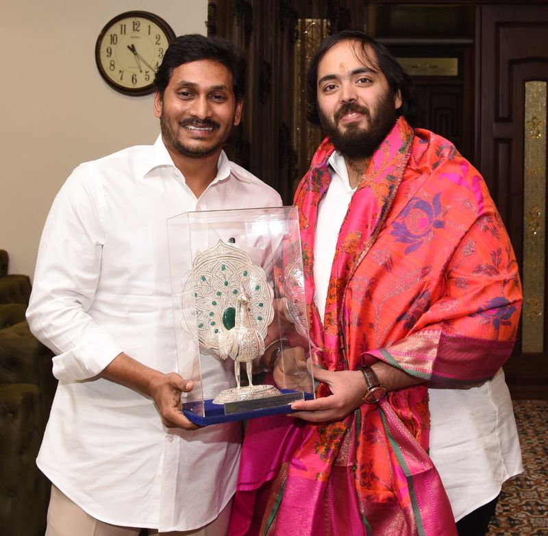 AP CM YS Jagan Meeting with Reliance industries Chief Mukesh Ambani