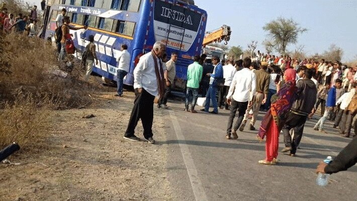Four dead in Rajasthan bus accident including 3 children with one woman kpr