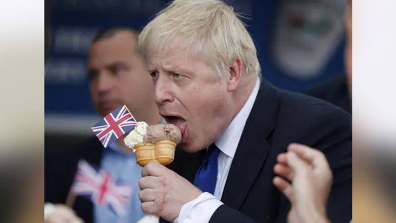 Russian president greeting for England prime minister Boris Johnson