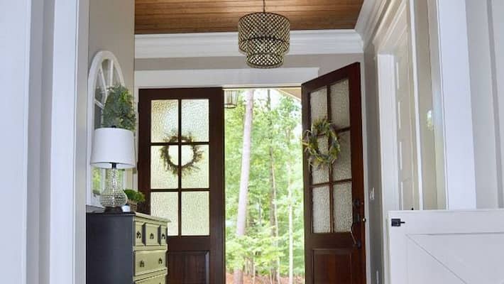 Put these 6 things on the main door happiness and prosperity will come to the house BDD Put these 6 things on the main door happiness and prosperity will come to the house BDD