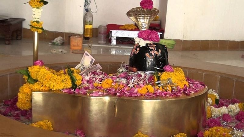 Why Lord shiva is worshipped on Mondays reason here