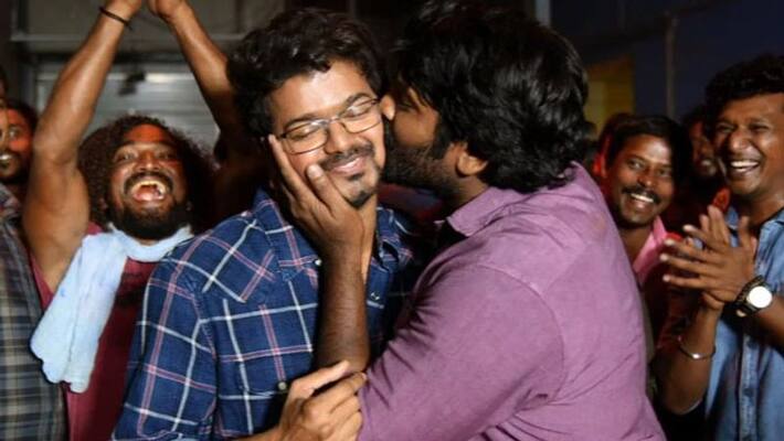 Do u know which situation Vijay sethupathi Kiss Vijay Do u know which situation Vijay sethupathi Kiss Vijay