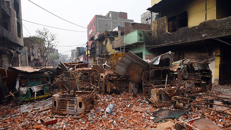 delhi riots 15 year old Nitin was out to buy chowmein, found dead kps