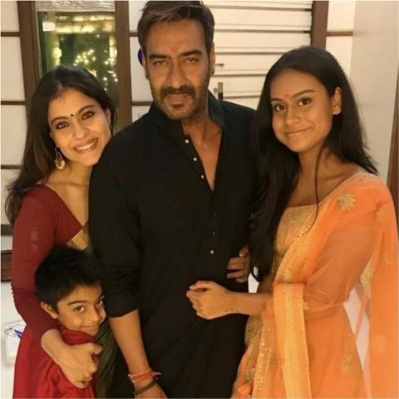 বর্তমানে পুরো পরিবারের সঙ্গে হোম কোয়ারেন্টাইনে রয়েছে নাইসা।