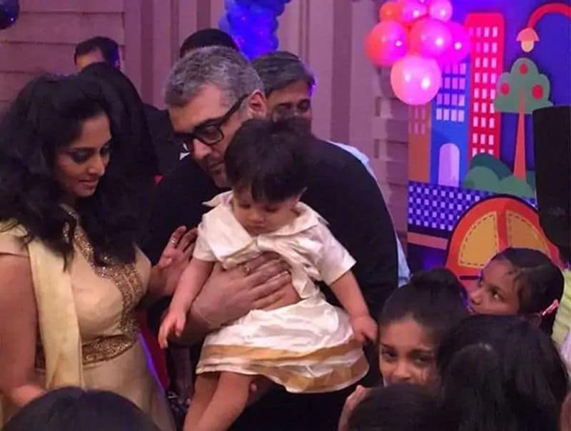 Thala Ajith Family Photo Going Viral In Social Media