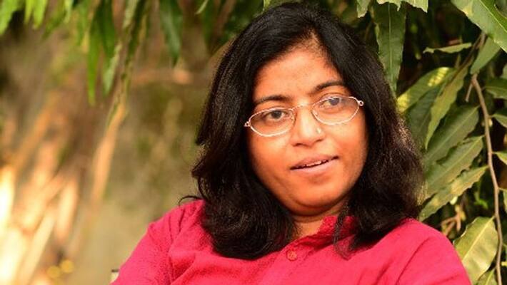 Sunitha Krishnan suspected of Coronavirus, admitted in Gandhi hospital Sunitha Krishnan suspected of Coronavirus, admitted in Gandhi hospital