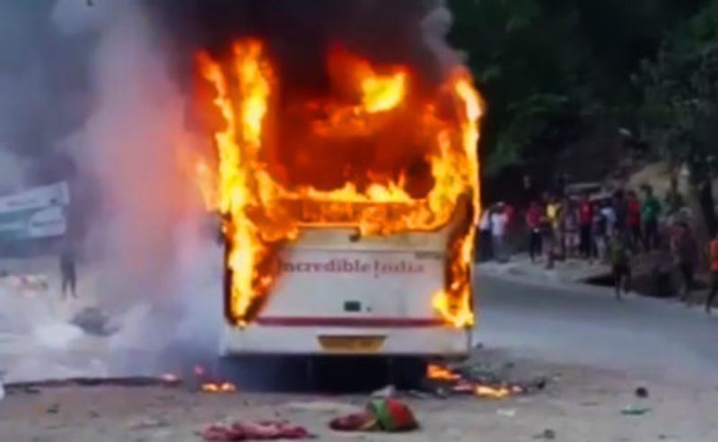 16 yr adithya k saved 20 Lives from burning bus shared full horrible incident kpt