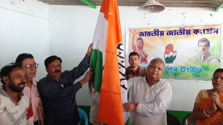 A councillor joins Congress from BJP in Purulia A councillor joins Congress from BJP in Purulia