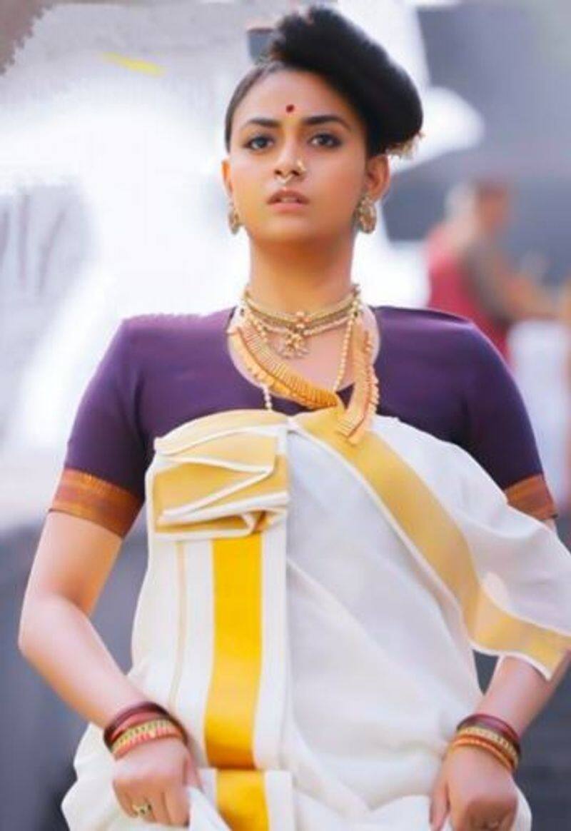 keerthi suresh different Malayalam dressing photo goes viral