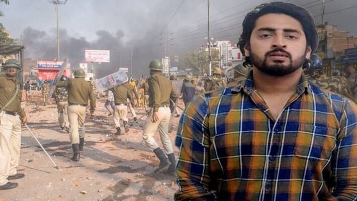 ARREST DELHI SHOOTER SHAHRUKH FROM BAREILLY WHO POINTED GUN AT COP IN JAFFRABAD ARREST DELHI SHOOTER SHAHRUKH FROM BAREILLY WHO POINTED GUN AT COP IN JAFFRABAD