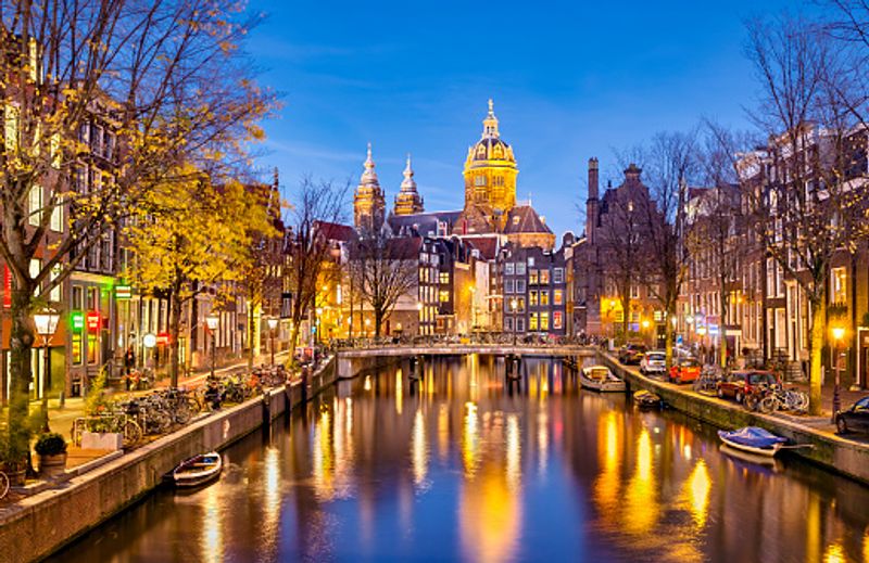 Amsterdam is giving tourists the chance to marry a local for the day bpsb