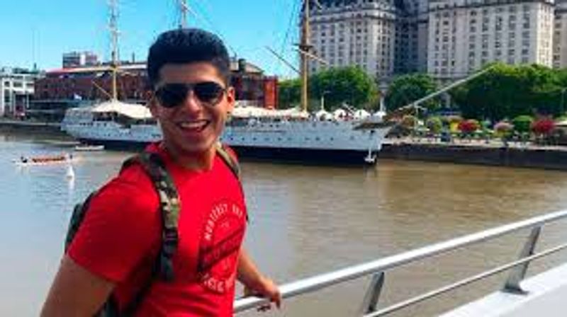 Boy killed his girlfriend and trying to burn her body on a grill KPP