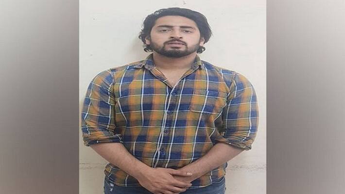 Shahrukh who was shot in Delhi violence arrested from UP asa Shahrukh who was shot in Delhi violence arrested from UP asa