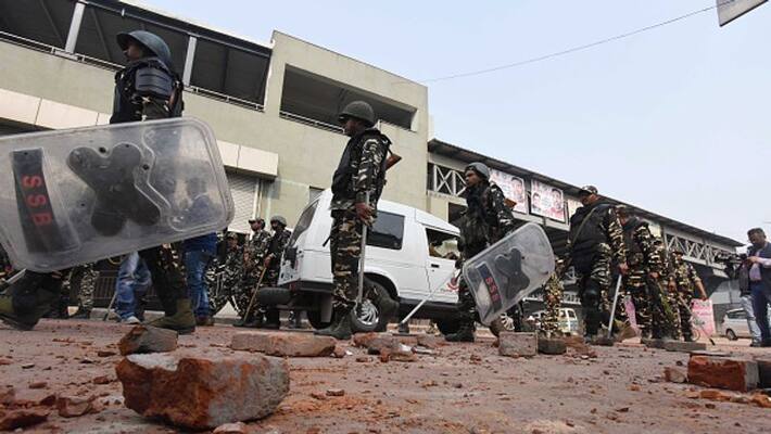 police arrested some persons who spreaded fake news about delhi riots police arrested some persons who spreaded fake news about delhi riots