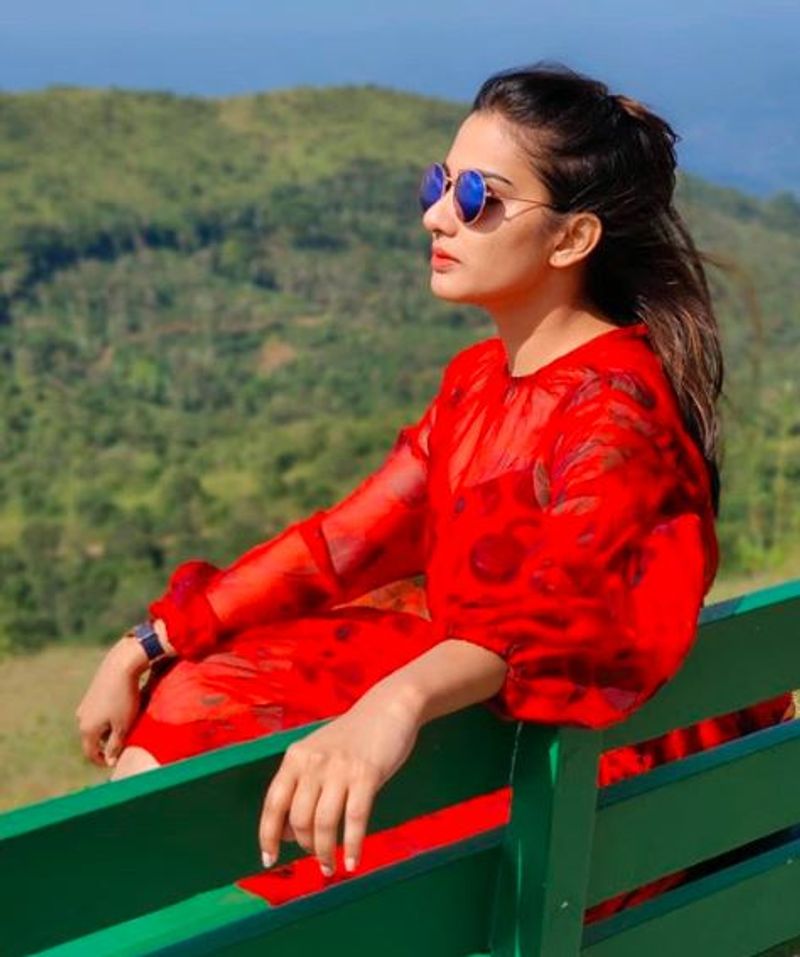 Actress Aditi Ravi Photo Gallery