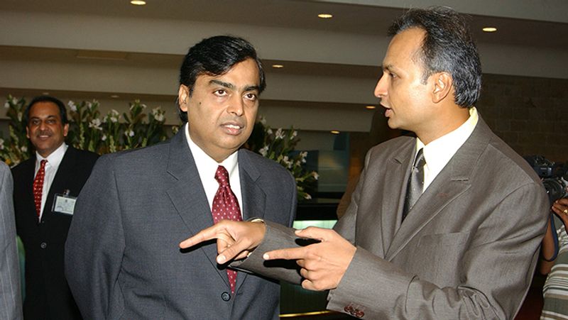 Mukesh ambani to buy Anil ambani RCom reliance jio insolvency plan approved kpm