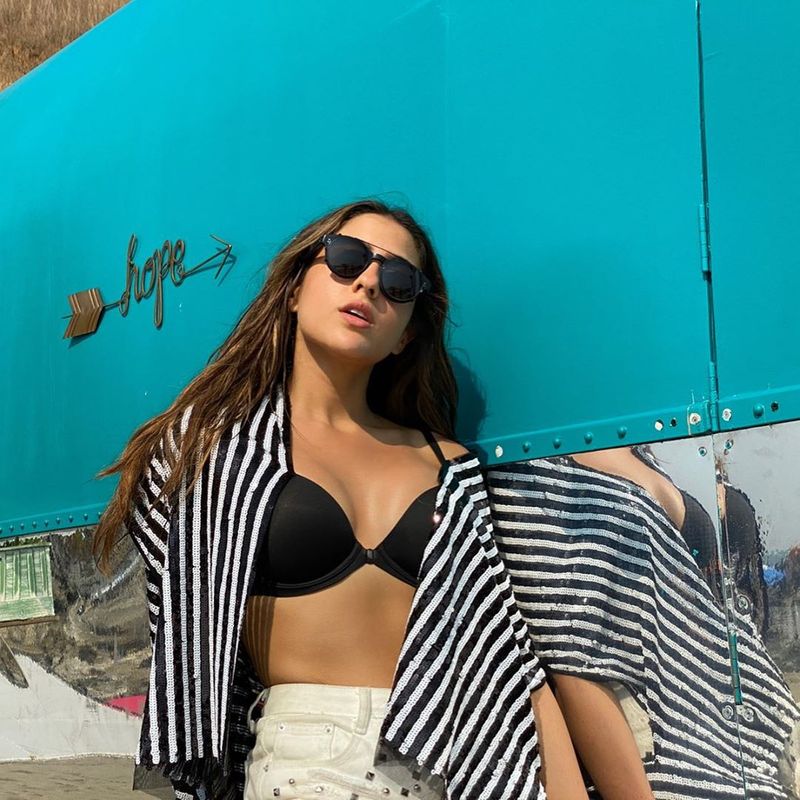 Sara Ali Khan is one of the most loved actresses from the young lot. She is not just appreciated for her acting skills, but also for her sense of humour.