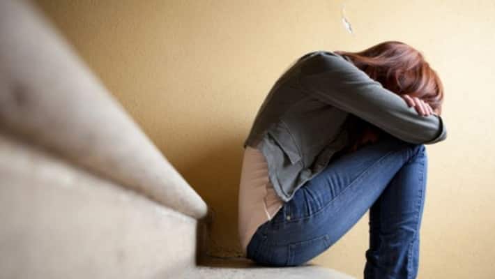 Woman commits suicide in Uttarpara at Hooghly Woman commits suicide in Uttarpara at Hooghly