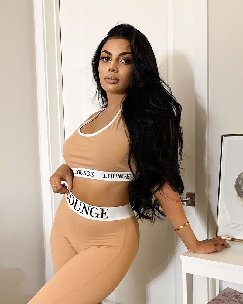 Chandrika Ravi