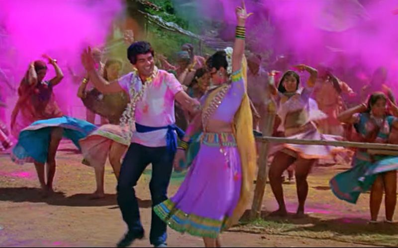 হোলিকে দিনঃ শোলে ছবির বিখ্যাত এই গান আজও দোল উৎসবের প্রাণ।