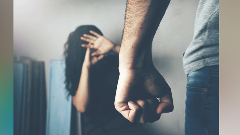 Man beats wife with slipper after she refused to let him check her whatsapp mesaages kph