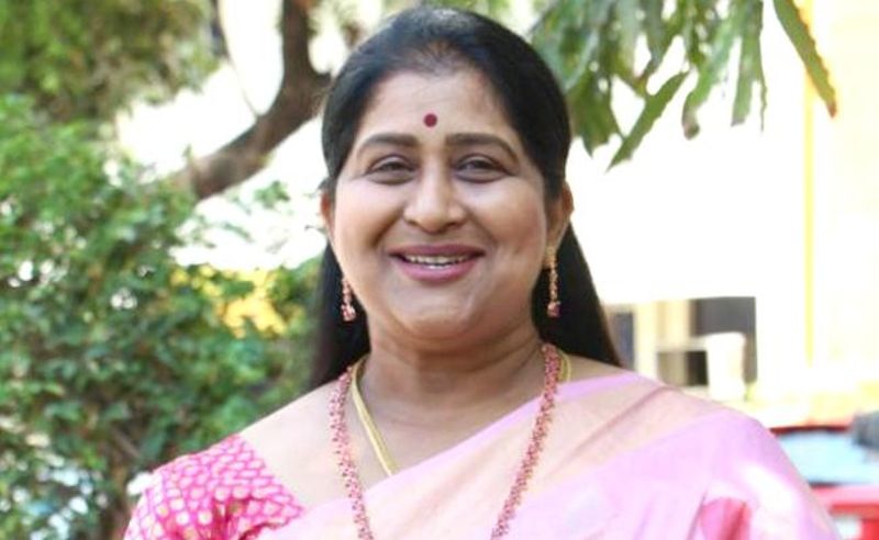 Actress Kavitha Sensational comments on Megastar Chiranjeevi