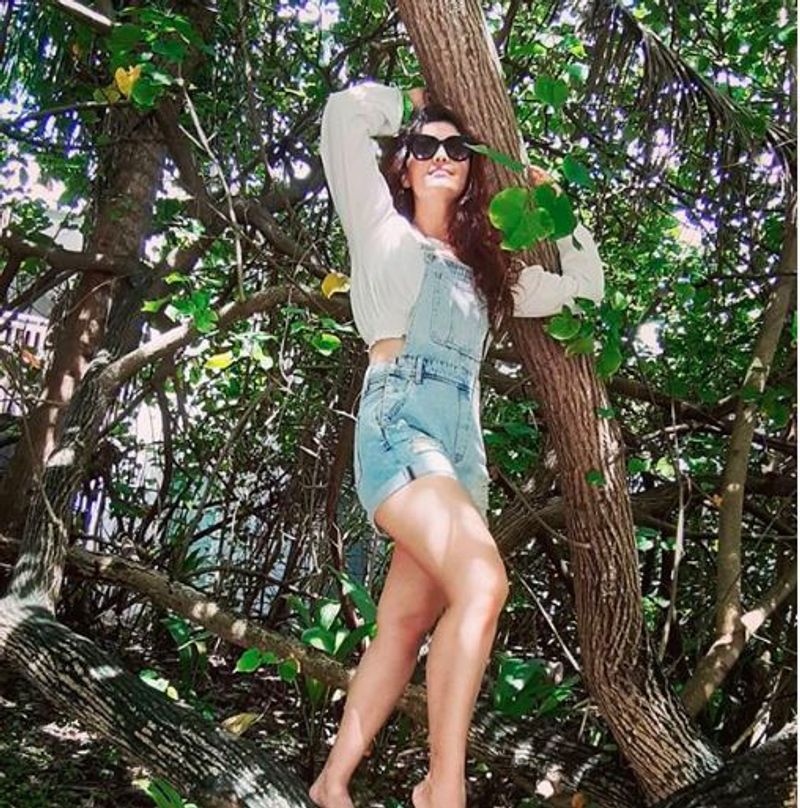 Actress Surbhi Hot Photo Gallery