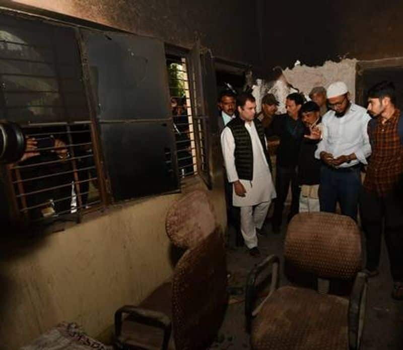 Congress leader Rahul gandhi visit delhi affected area